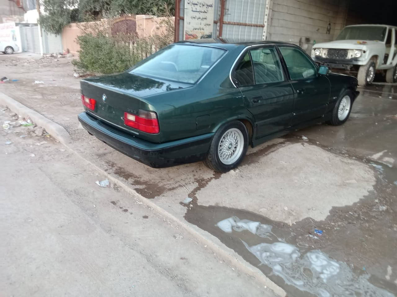 بي إم ٥٢٥ مسكر عدل حدادية كامل رقم بغداد هزة جديد السعر ٦٠ورقة بيها مجال
***********
