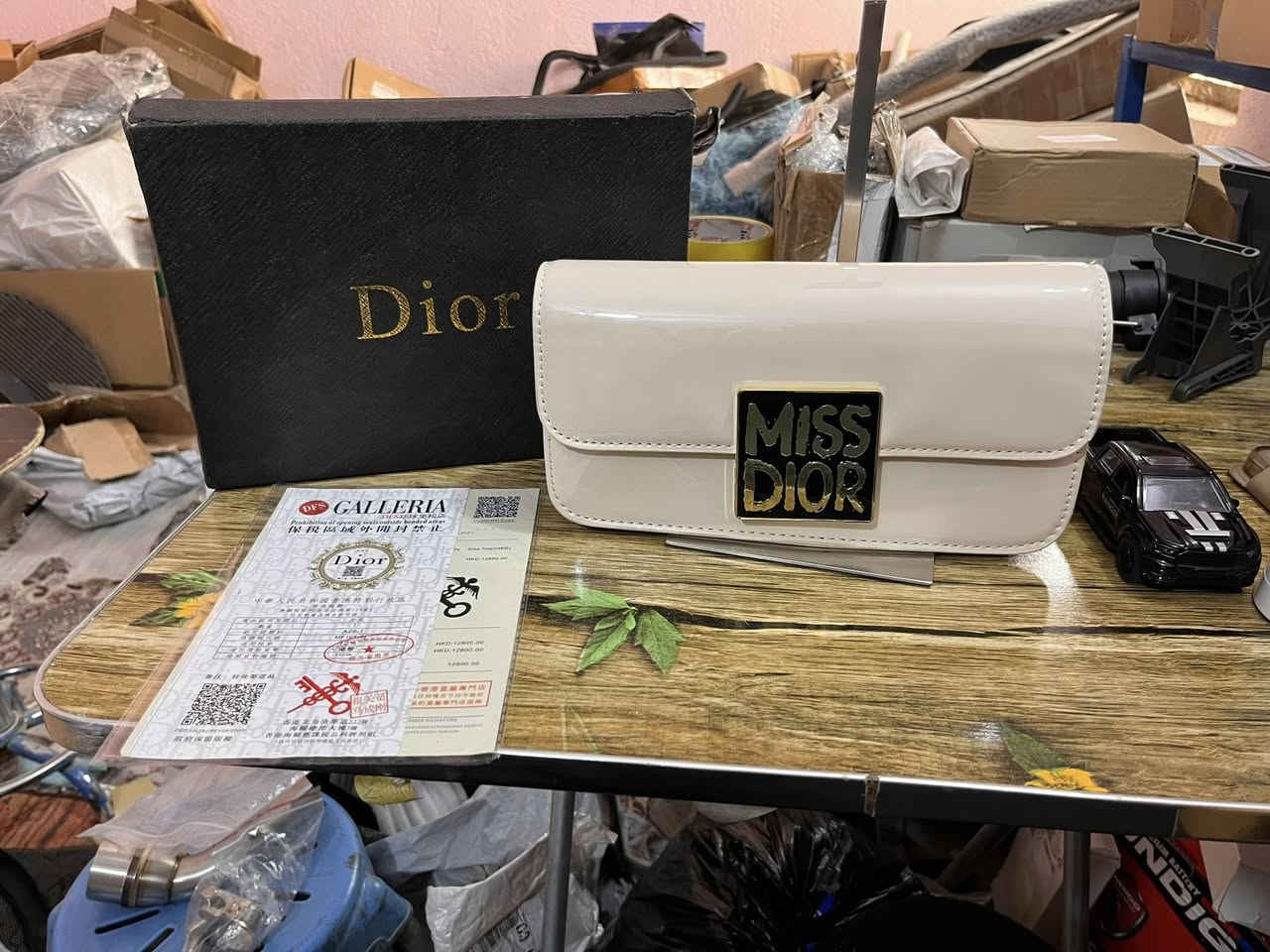 متوفر 5 قطع جنط ماستر درجه اولى
السعر 50 مع التوصيل


**إذا كنت صاحب هذا الإعلان وتريد حذفه لأي سبب، رجاءا أرسل رسالة إلى الدعم الفني**