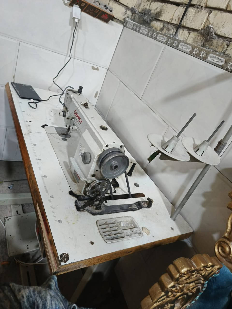 مكينه خياطه نضيفه ما داخله تصليح مكان بغداد سعر 225بيهه مجال قليل
***********
