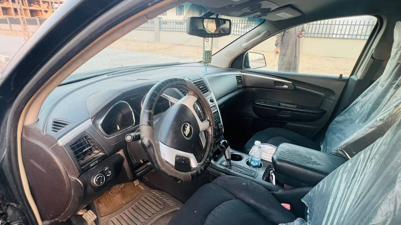 بسم لله
سلام عليكم اخوان سياره ترافكس ٢٠٠٩ وارد كندي حادثه جنطه ومبدله خارج العراق  بيه تكحيل مال شخوط قليل ما مبين بتصوير  اله من قريب 
فول كامل فئة LT ماعده فتحه السقف 
حساسات 
تحكمات استيرن مودات
ثلاث انضمه قياده
جام اوتو 
تدفئه تبريد بالكشنات
مثبت سرعه
تبريد ثلاث قطع نقصه غاز فقط السبب بدلا راديتر جديد لازم يطير الغاز 
كامره خلفيه 
صدر جديد
صندوك كهربائي 
تخم تاير جديد
رقم بصره دولي تحويل ثاني يوم السياره تخسر عليه بس غاز فقط 
سياره متواجده بالبصره وبسمي السياره تحويل  بيع او مراوس *********** البصرة, العراق
