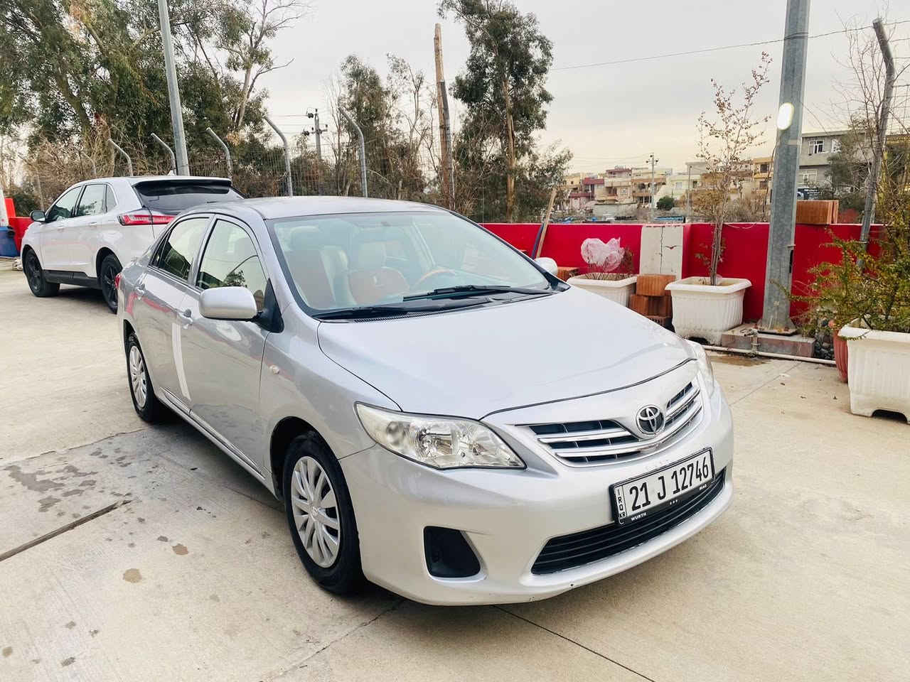 كرؤلا مؤديل 2013
خه ليجي 160رؤيشتوه
سه ياره كه تابلي پاكو جوان ماوه ته وه ٤تايه ي لؤك
سه نه وي نوي به ناوي خؤم تا2031نويه   
٣پارچه  بؤياخي هه يه
له گه ل يه ك په له 
بؤياخه كه ته نها په م كراوه  
سه ياره كه تابلي جوانه
گيرومه كينه و ته حويل به شه رت
نرخي زؤر گونجاوه خوار بازاره
بؤنرخ كؤمنت بكه بؤت دي
بؤپه يوه ندي👇
***********
***********
