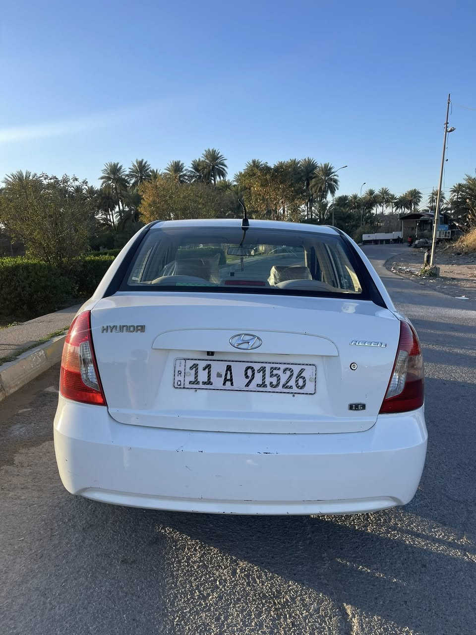 اكسنت 2006 خليجي 

ضررها باب الصدر  وبيها 4 قطع صبغ حسبها حزام حته ماتعبك ولا تعبني  قماره تكم مكفولات بدون قطرة صبغ سياره بدون دواخل لا شاصي لا لغود مكفوله من دواخل  مابيها ابد 

رقم بغداد الدولي باسمي تحويل ثاني يوم 

السياره هواي صرفت عليها ادامه كامله بلكات نوزلات وراديتر محرك وردايتر تبريد جديده تبريدها ثلج 
 شاشه راديو جديده سستم سماعات 🔊 جديد دمام قوي 

محرك وكير بحالة جيدة 
السعر : 85 ورقه وبيها مجال قليل كلش 
عنواني بغداد جسر المثنى ***********
