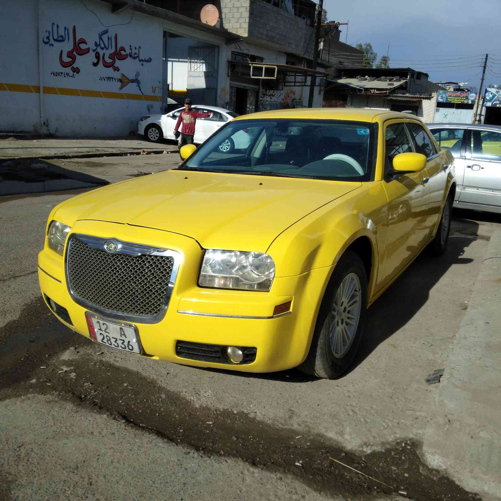 اوباما للبيع ٢٠٠٩ هيئه ومرور شرط رقم جديد وهزه جديده مكينه وكير وتواير وتبريد شرط ضررها جاملغ خلفي جهه سايق بدون ايربك لتواصل *********** او ***********
