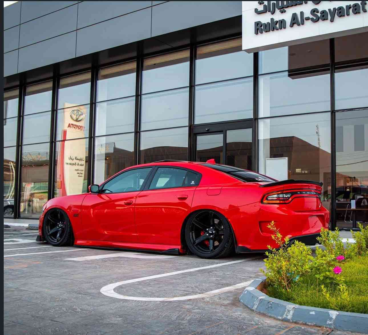 سلام عليكم للبيع فقط بيع 
لون مميز حادث بسيط جانبي  وفول مواصفات 
جارجر سكات باك احمر طماطي ❤️ 6400
الموديل : 2019  
فول مواصفات 1/1  سلايد 
حادث باب + جاملغ مبدل بلادي لون 
بيها بارد مكانين 
بدون دواخل كفاله شاصي لغد كفاله 
عليها اظافات :
1- جكات S3 
2- دركه هيلكات D
3- اويل كاج كان 
4- شوته AFE آخر اصدار 
5- اكزوز تفصال يم علي الوادي موبار 
6- بوبات تسد وتفتح 
7- ويل هيلكات نجمه اصلي 
8- تخم تاير جديد 
9- برمجه وتفريغ مصطفى ايكل 
10- بلكات ريسنك جدد قبل اسبوعين 
11- فيت بم موبار اصلي جديد 
12- مازدات اوركل + عدسه احمر 
——-
مكينه كير كفاله للاخير تراي السياره زيرو شرط ماشيه 65
صور الحادث بالمنشور 
مكان السيارة بغداد السيدية 
رقم السيارة بغداد باسمي هزه جديده 
السعر : 255 ورقه مجال بسييط 
اي استفسار 
***********
