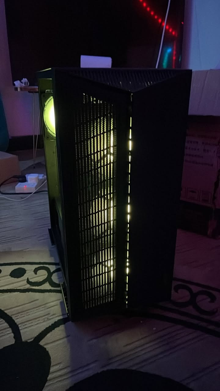 Pc للبيع بدون (كرت شاشة) رجاءً سعر قفل675
Cpu i9-11900k
B560 pro msi 
psu 550w
Ram 16 8x2 ddr4 rgb
Hard 1t
Hard 512 m.2
Case msi +4 fan msi


**إذا كنت صاحب هذا الإعلان وتريد حذفه لأي سبب، رجاءا أرسل رسالة إلى الدعم الفني**