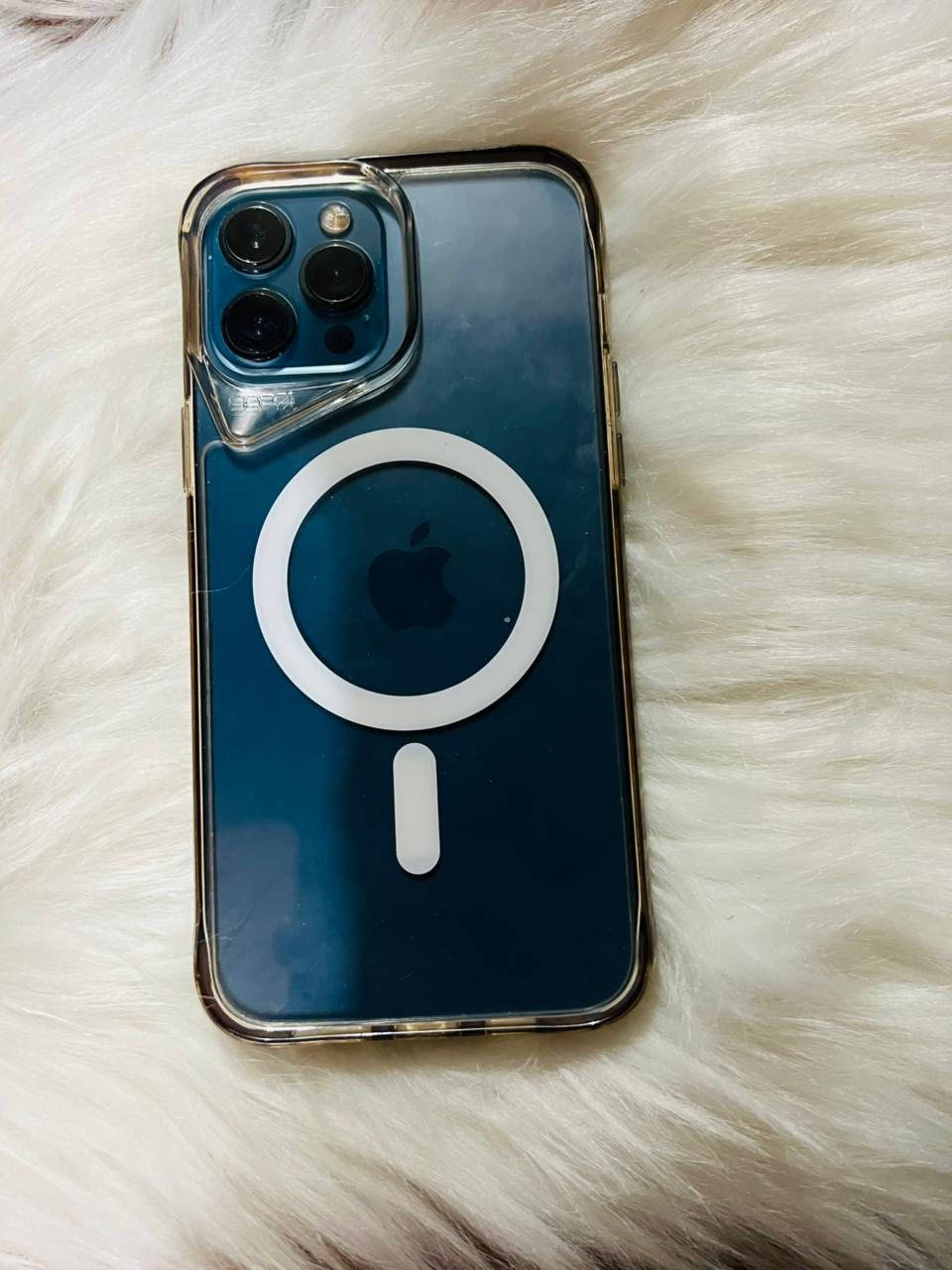 ايفون 12 برو ماكس
بطارية ٧٩
ذاكره ٢٥٦
مبدل شاشة فقط
للبيع أو مراوس بأيفون فقط

التواصل على واتساب 
أو الاتصال 
***********
 سعره 325
