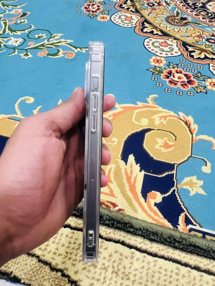 السلام عليكم ورحمة الله وبركاته ايفون 15 برو ماكس تيتانيوم ذاكرة 256 الجهاز ما مستخدم هواي مبدل بطارية وضهر وشاشة اصليات بطاريتة 88 السعر 900 وبي مجال مكاني بغداد البلديات ***********
