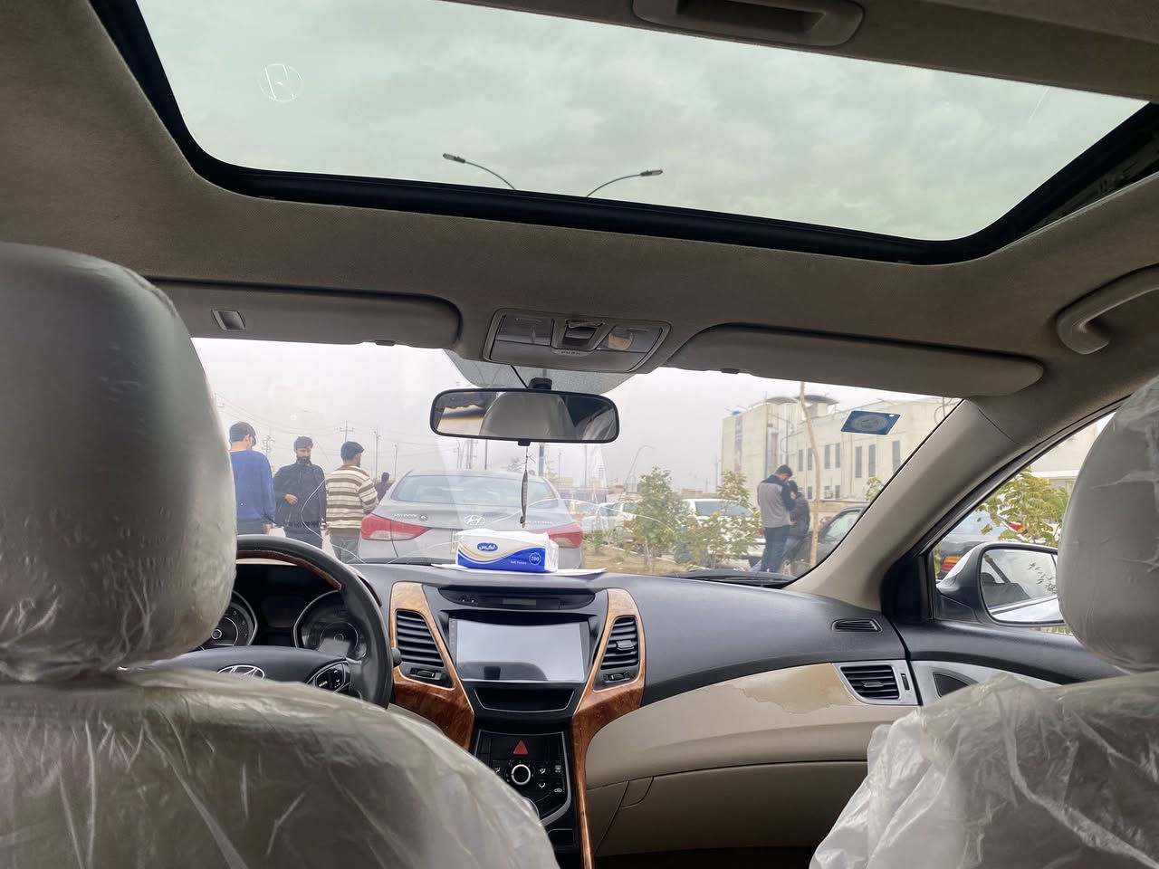 سلام عليكم النترا ١٦ خليجي كير ومكينه بحله جيده فول ماعده البصمه سياره بسمي مشروع وطني مكان السياره ذي قار رقم تليفون *********** بيه بقمت الجاملغ شرب صبغ وبيه بارد جمال الخلفي فقط والباقي سليم السعر 125 وبيه مجال
