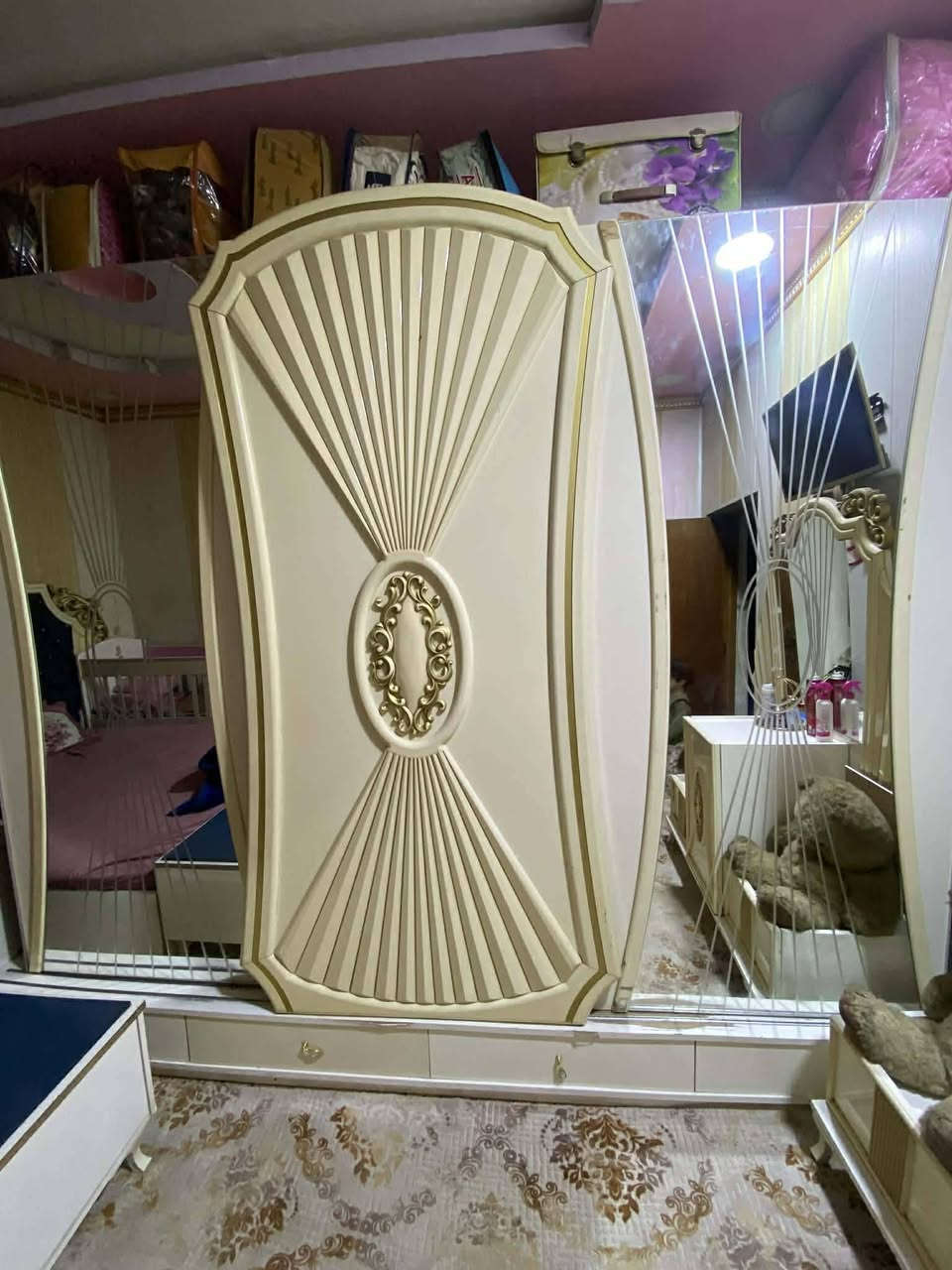 سلام عليكم غرفه نوم تركيه للبيع نظيفه كلش وضخمة كلش السعر 800 وبيه مجال بسيط


**إذا كنت صاحب هذا الإعلان وتريد حذفه لأي سبب، رجاءا أرسل رسالة إلى الدعم الفني**