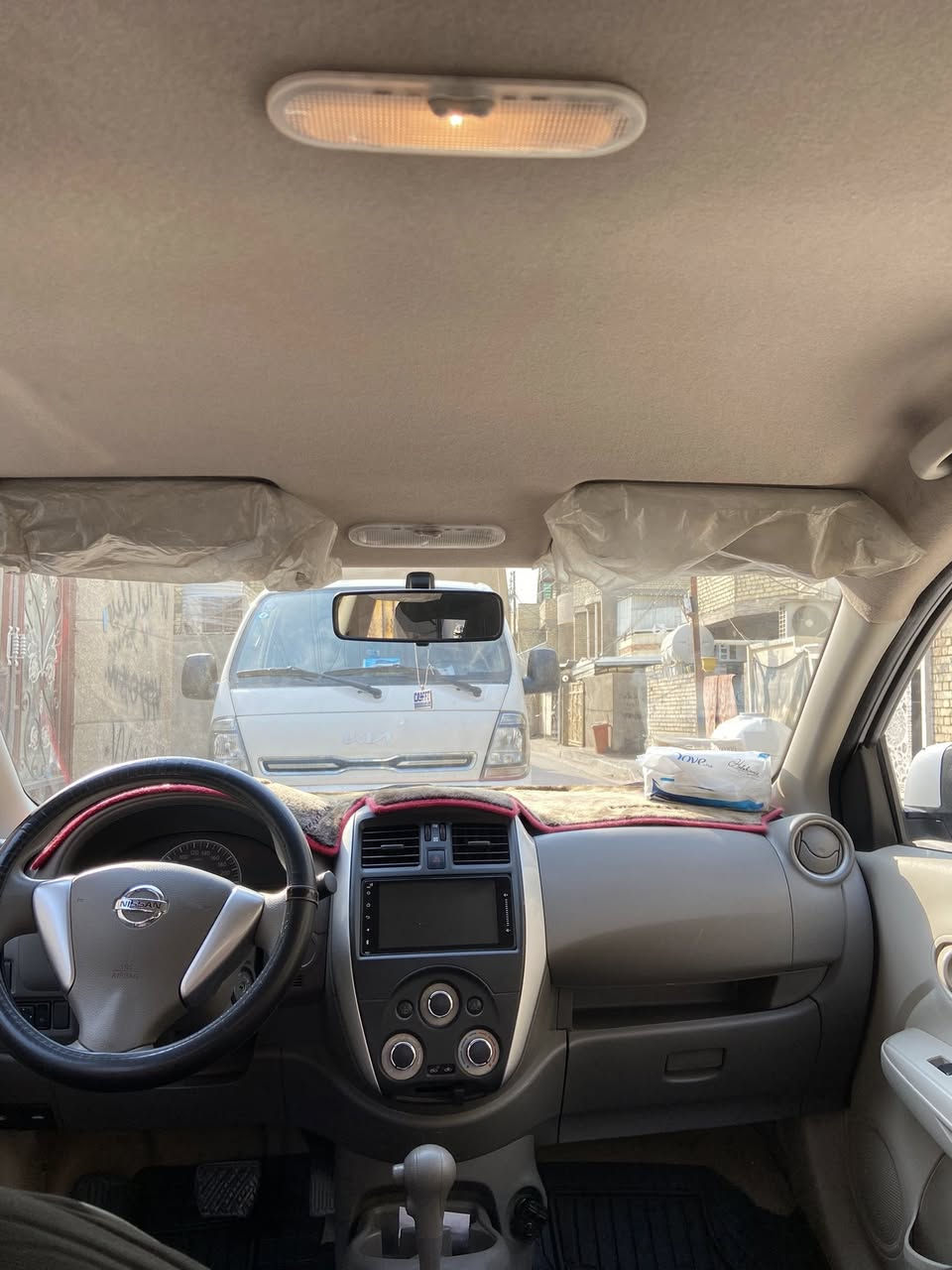 نيسان سني هندي موديل 2024 ماشيه 31 ألف مكفوله ما عدا شبر بارد بالجاملغ الامامي الايمن على ايدي ماخذها زيرو باسمي دواخل مغلفه وارضيه السعر 128 وبي مجال حك الجية  مكان السيارة بغداد الامين الثانية للاستفسار على الرقم ***********
