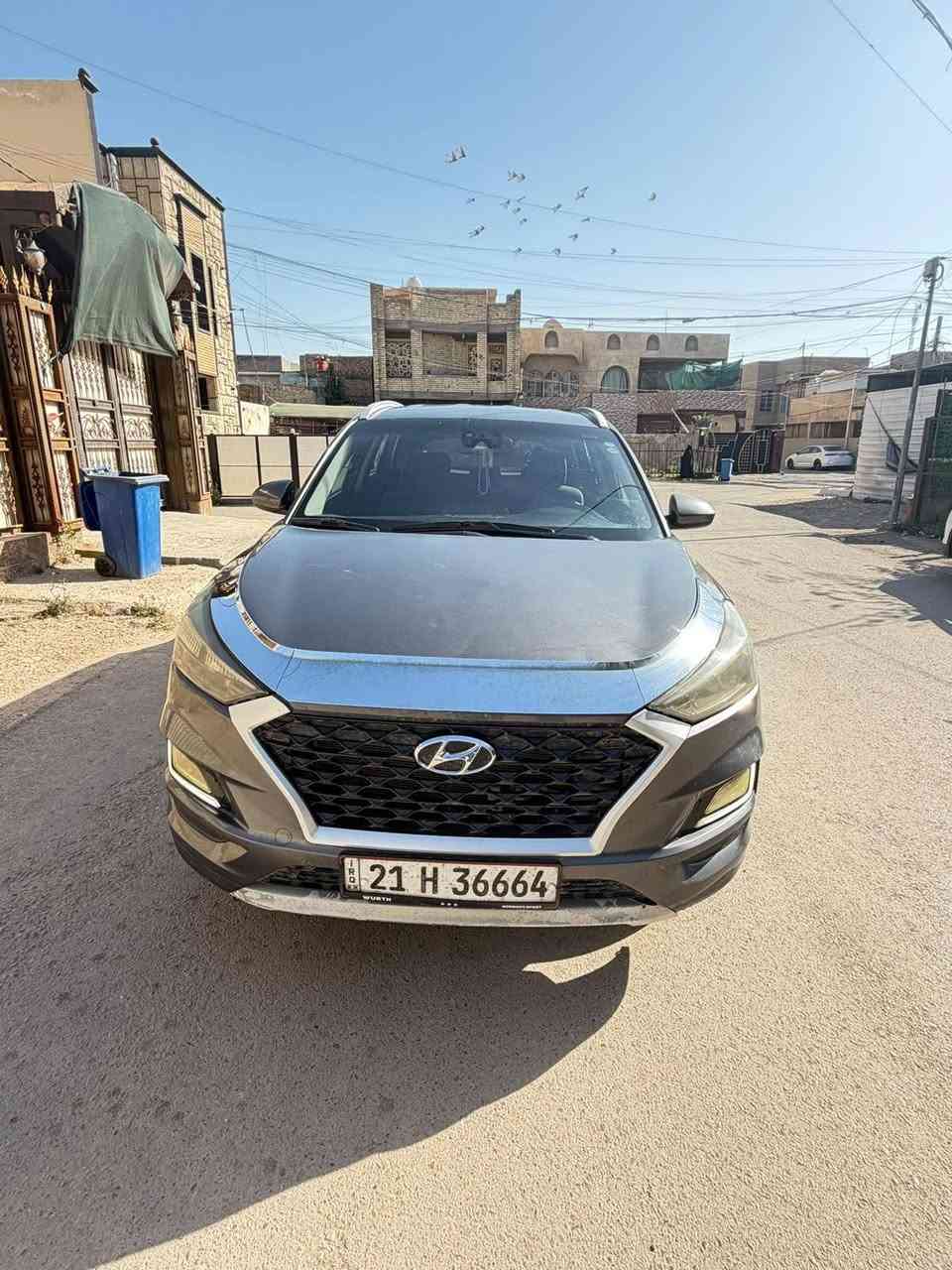 توسان موديل 2020
وراد امريكي 
بيها 3 قطع جاملغ وبابين جهة السايق 
رقم شمالي 143 وبيهه مجال 
***********

