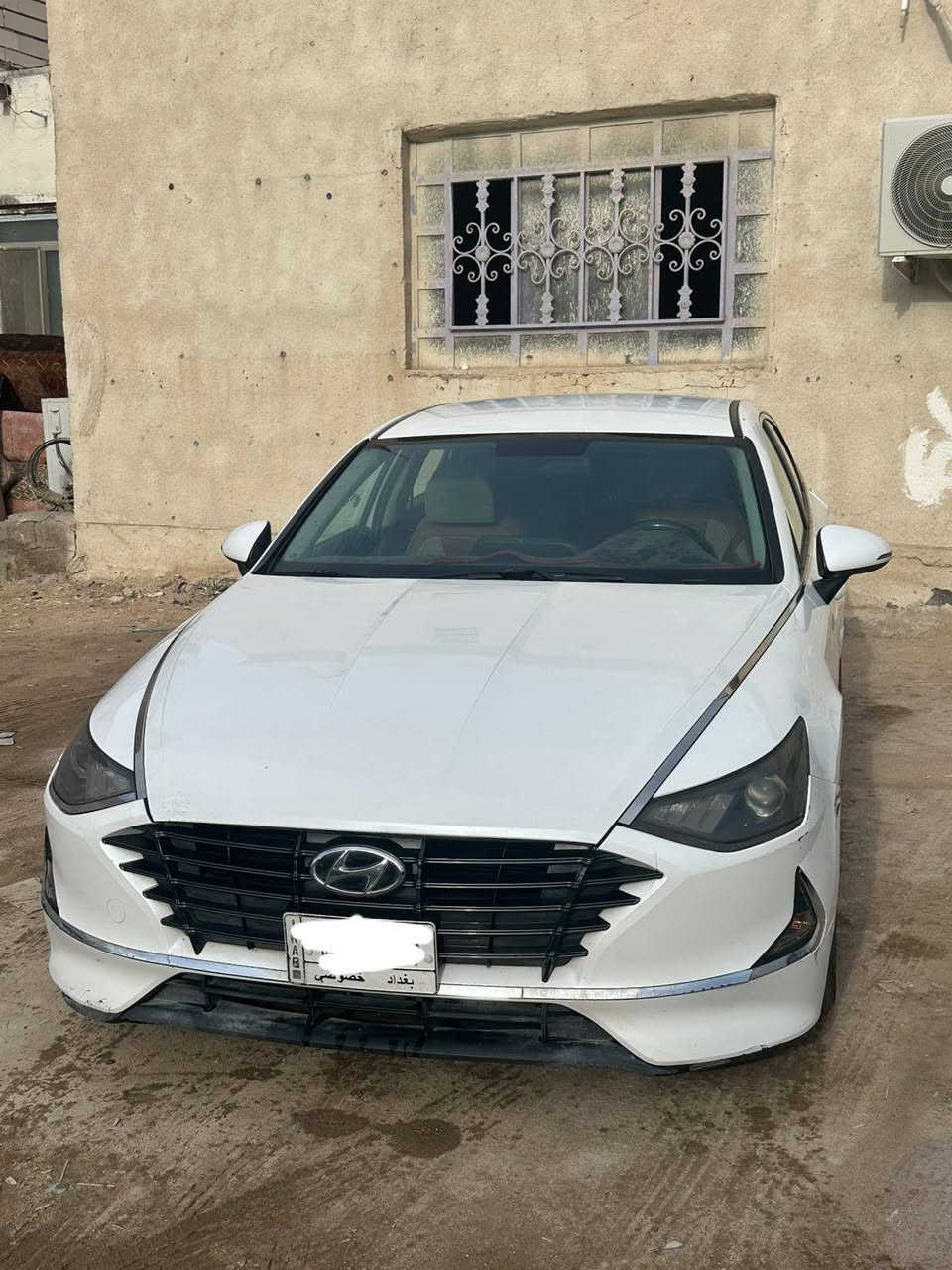 سياره سوناتا وارد  خليجي مديل20 مالت اقصاد استقطاع مباشر وراعيها موجود بغداد بشهر ال12 تصير حره مكينتها 2000 السياره كفاله بيها فقط بارد بل باب الخلفي صفحت الايسرى  العبري عاديه  مابيها مواصفاتت
سعر 172 وبيها مجال للشراي***********
