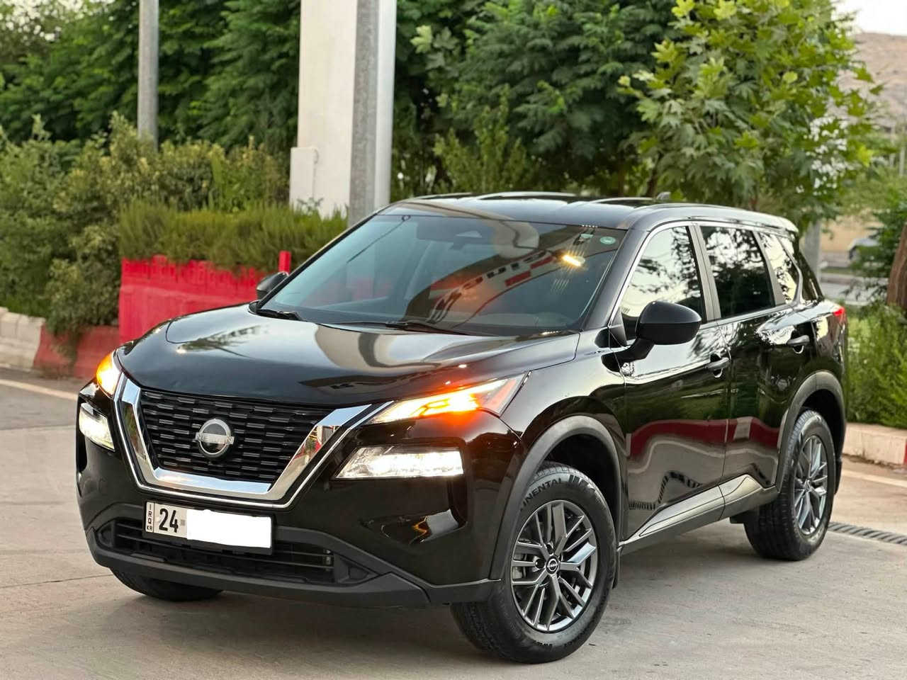 Nessan. Roug. 2022 , S. AWD 4X4
*********** واتساپ
عه ره بي وو. كوردي. …!!!
بدون صبغ بدون تحديل بارد. ٢٠٢٢
مكفول دحامي لل دحاميه. شرت بدون صبغ
بدون ضرر.   
ماشيه ٤٩ مايل ألف ٣ محرك سحر 
تحويل وكالة نفسيوم. رقم دهوك. 
١٣٩$ واتساب. 
***********
*********** 
سحر. بلاش. ١٣٩ گەلا مە جالی کەمی تیایە 
3 پستۆن تۆربۆ ماشاللە بە هلمەت بێ کیشەیە
بەنزین کەم ئەخوات. 
مواسە فات S
دەبل ئەکسل 
رادار 
عاسە ی پێش و دوای هە یە
کامیرای HD
رادار گە ورەی پێش
گیر لە سوکان. بادل شە فت 
شاشە گەورە 
شاشە کار پلای CAR PLAY 
خەتی جادە 
٤٩٠٠٠ مایل رۆیشتوە. ✅
سە نە وی ژینگەی تازەیە تا ٢٠٢٩ 
بی بۆیاخە دە حامی بۆ دەحامی بە شەرت 
بێ بۆیاخە. بێ چالو شوخت سە یارەکە ماشااللە ئەوێت
سپێرو جەگی دانە بەزیوە. 
کامل جایزە. سەیارەکە. 
گیرو مە کینە کارەبای بە شەرت. یەک هەفتە. ✅
تحویل و خرامە. بە شرت ⚜️
