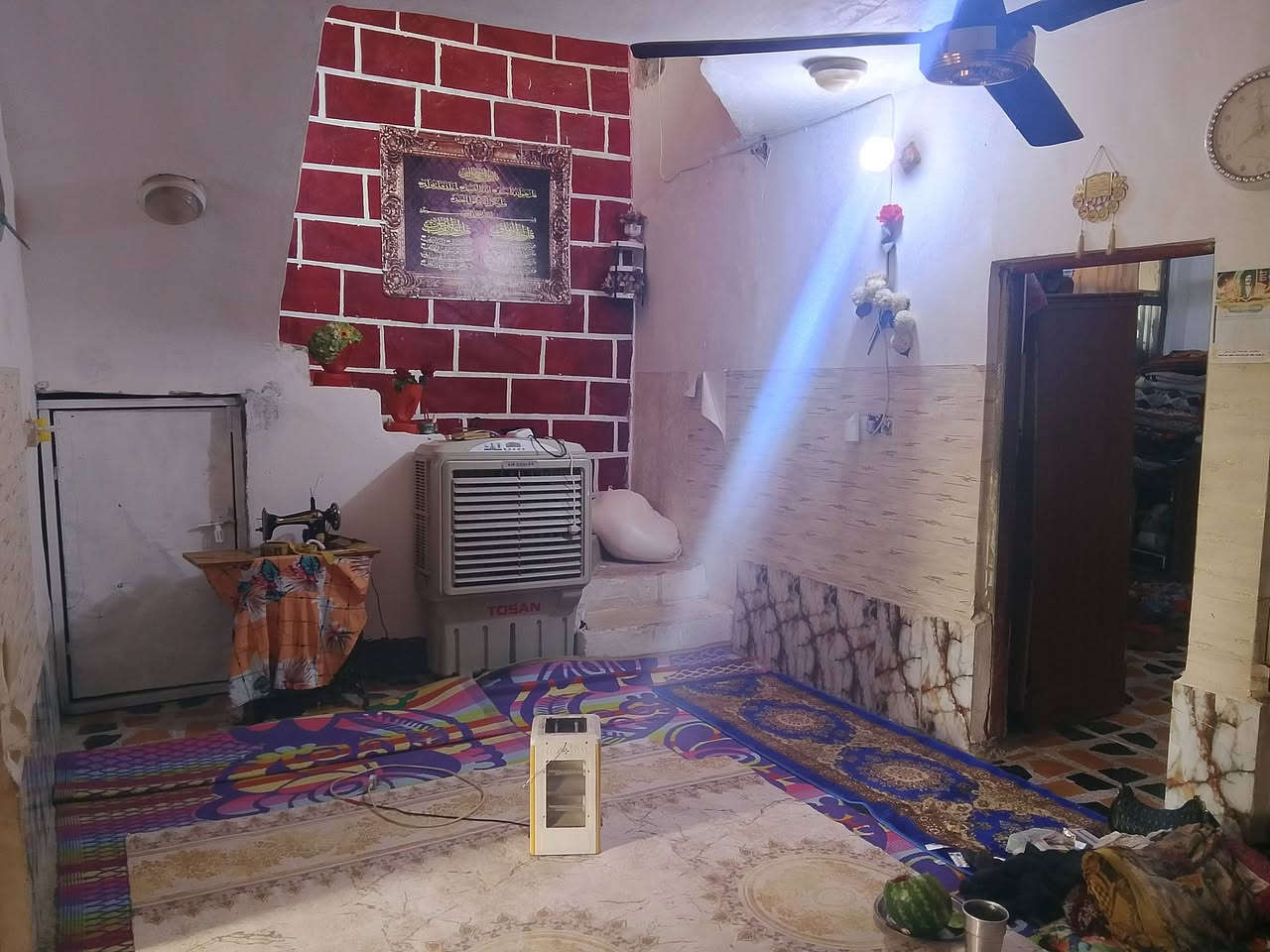 بيت للبيع طابو صرف ١٥٠ متر  المواجهة ٩ تحتوي على ساحة واستقبال ومطبخ وصالة وغرفتين نوم وصحيات اثنين وغرفة نوم بالطابق الثاني والسقف صب كونكريت السعر ٩٠ مليون قفل
المكان كربلاء ناحية العطيشي  للتواصل ***********
