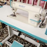 مكينة خياطة • نضيفه • الحبيبيه