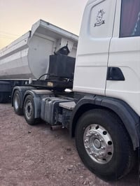 للبيع سكانيه ٢٠٠٣ مربوطه فلات ٣دنكير تك تاير اوربيه عربانه موجوده سنوي...