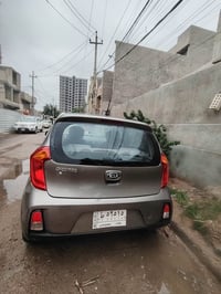 كيا بيكانتو موديل 2016 خليجي بدون صبغ السياره بيها طخات كما موضح بالصو...