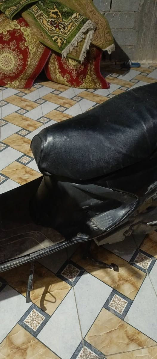 سلام عليكم ورحمة الله وبركاته
دراجه فراشه حلوه ومرتبه مبدله ولفات 
دراجه مال شغل دك سويج وتطلع وين ماجان
نقصه فقط لايت طفه وحده 
سعرهه325 وبيه مجال قليل 
بابل قرب سيطرة الاثار
اكثر تفاصيل متواجد خاص


**إذا كنت صاحب هذا الإعلان وتريد حذفه لأي سبب، رجاءا أرسل رسالة إلى الدعم الفني**