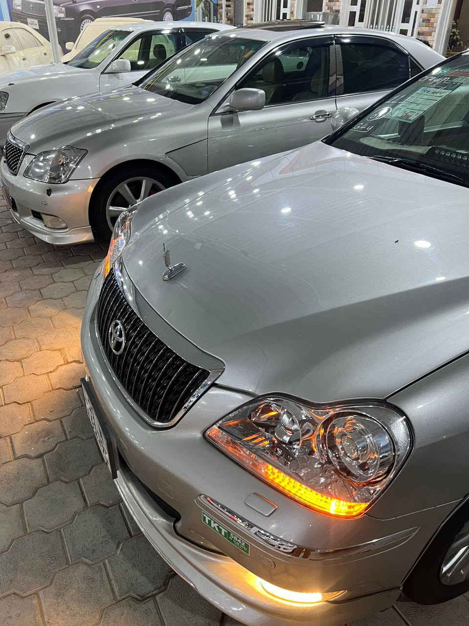 تيوتا كراون ماجسته 2005
فول 5 دكم 
كفاله عامه 
ثلاجه 
3 قطع تبريد 
3 قطع برد 
داخل بيجي جلد 
لمواصفات معروفه وكلشي موضح بصور 
قرار 48 مداور بكل المحافظات 
مكان سياره النجف الاشرف معارض الجديدة
سعر 160 وبيها مجال قليل
 #معرض_تاج_الملك 👑👑
 *********** بي واتساب او تصال
