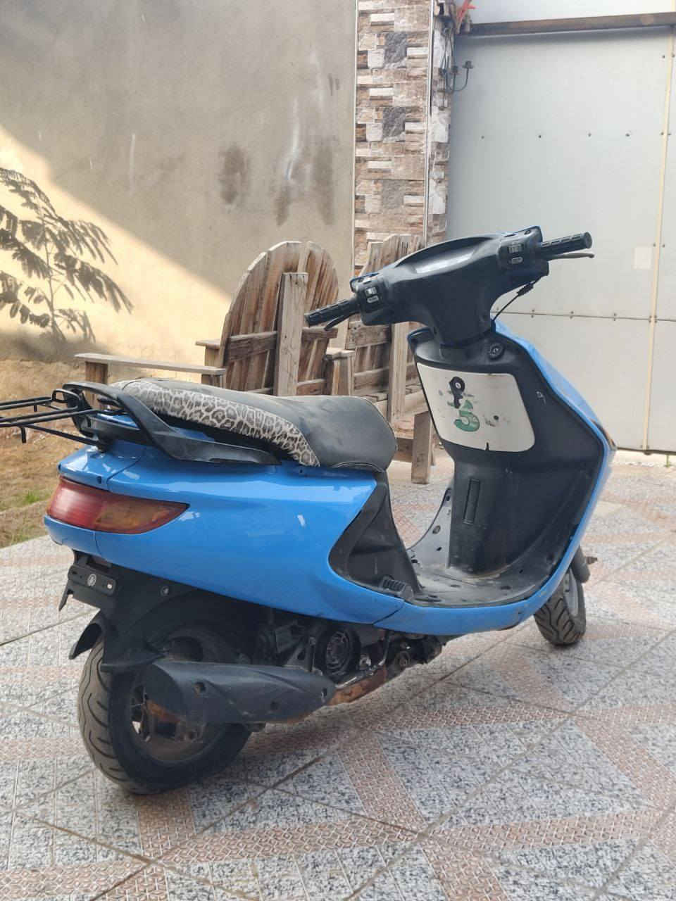 فراشه نثيه مرتبه شلعه ومعدل زينات  السعر 250 الف مكانه ديوانيه قضاء الدغاره 
للأستفسار***********
