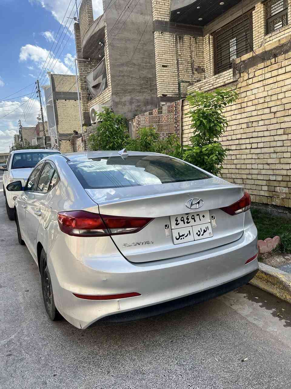 السلام عليكم النترا موديل 2018 وارد امريكي صور الحادث ناشرهن 
تحكم ستيرن سيارة نضيفه تخم تاير باتري جديد تريد وكالة تريد تحويل 
السعر 105 وبيه مجال 
الاستفسار الاتصال ***********
