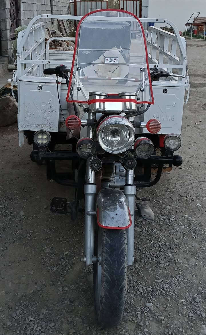 السلام عليكم ستوته مال طير للبيع مكفوله كفاله عامه وراق كامله شرط ترقيم موديل22سعر1500وبيهه مجال مكان ديالى بعقوبه تقاطع الساده استفسار عل هاذا الرقم  ***********
