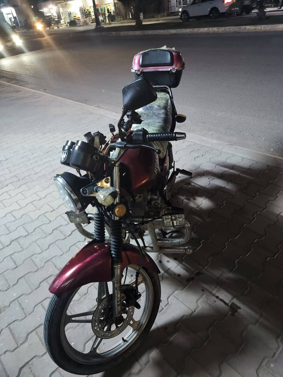 السلام عليكم للبيع
هايوشه 15 محدث شغال مايعوزه شي 
السعر 450 وبي مجال 
للاستفسار ***********
