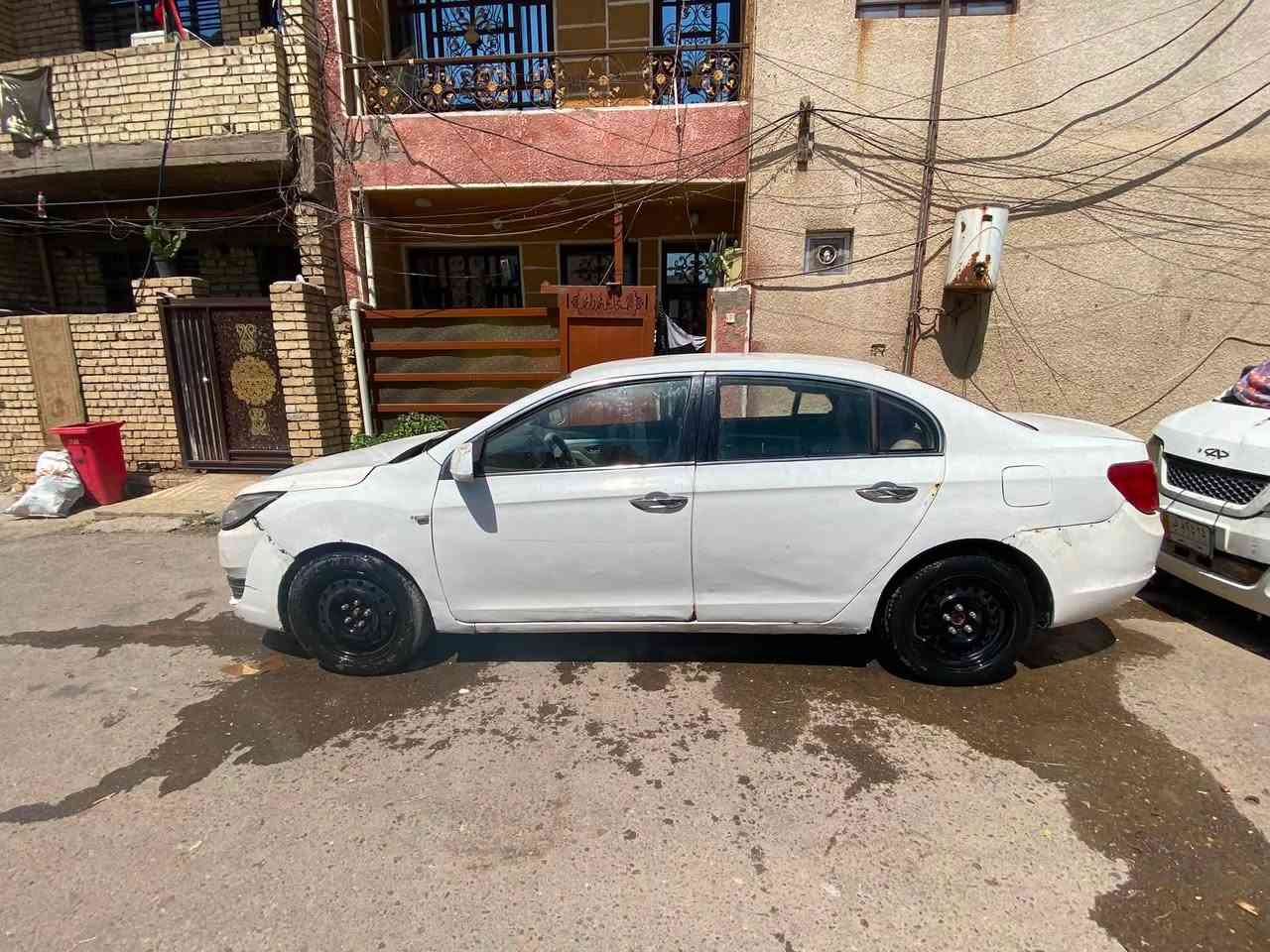 السلام عليكم سياره ليفان ٢٠١٣ گير ومحرك كورلا السياره شغاله وكير ومحرك خير من الله تراي للبصره يحتاجله شغل للكهربائيات وقاعده مال دبل
 سعرها ٢٥ ورقه للتواصل
***********
