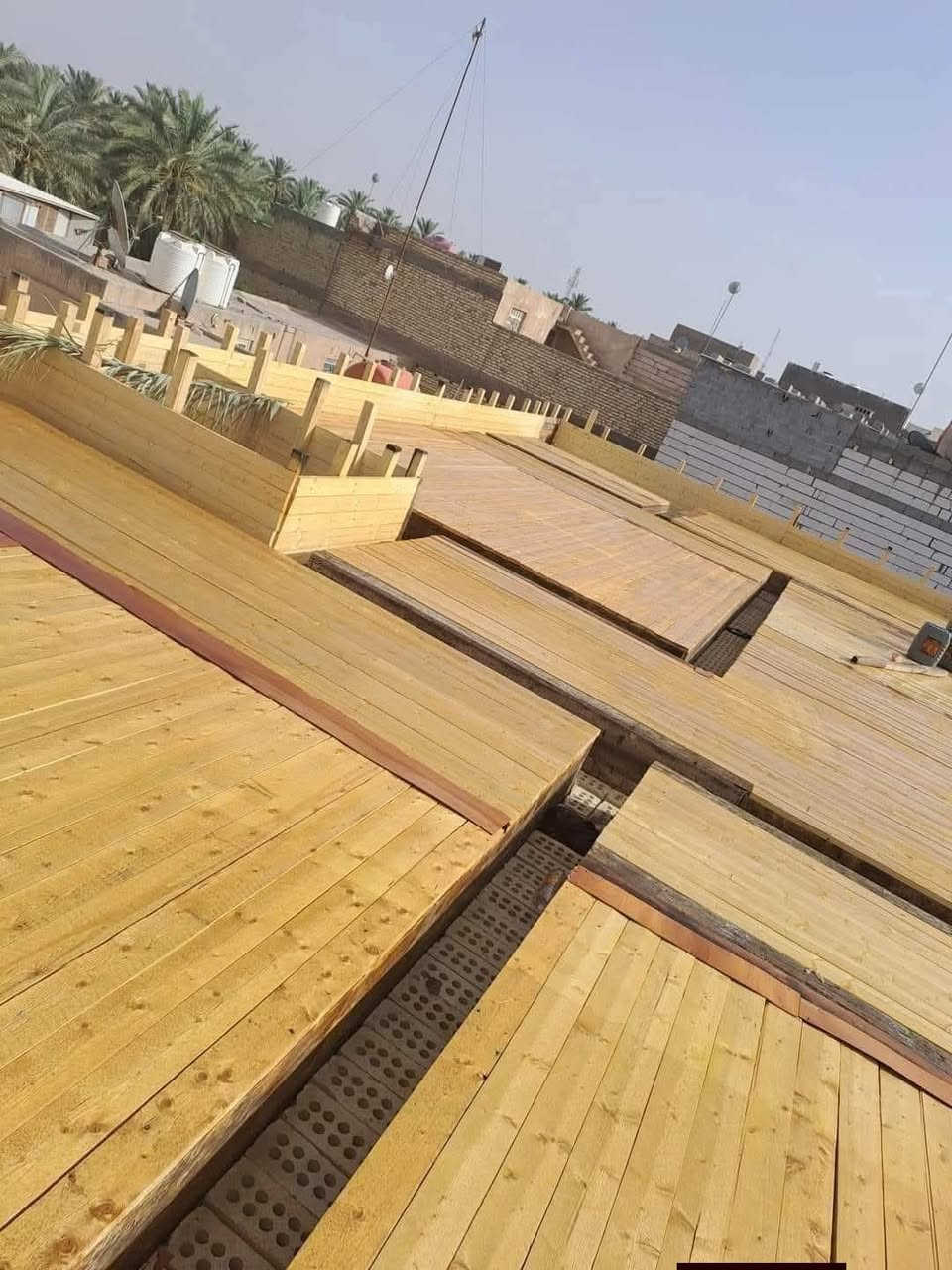 السلام عليكم كادر نجارين حدادين متفرغ نشتغل قطعي او باليوميه سرعه ودقه بالعمل تسليم مهندس
***********
