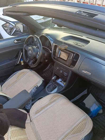 بيتلي مؤديل 2016 /3بارجة بؤياغي هةية لةجواردةوري/10وةرقة غةرامةي لةسةرة مةكينة گير تبريد بةشةرت/*********** أربيل
