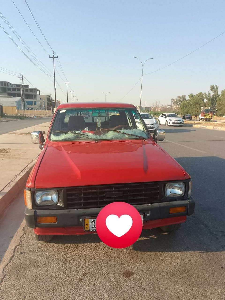 بيكم تيوتا مصبوغا عام موديل ٨٥للبيع  رقم انكليزي مكاني موصل جانب اليسر رقم ***********
