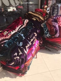 ١٠٠ بطاطين • من المصنع • مفروشات