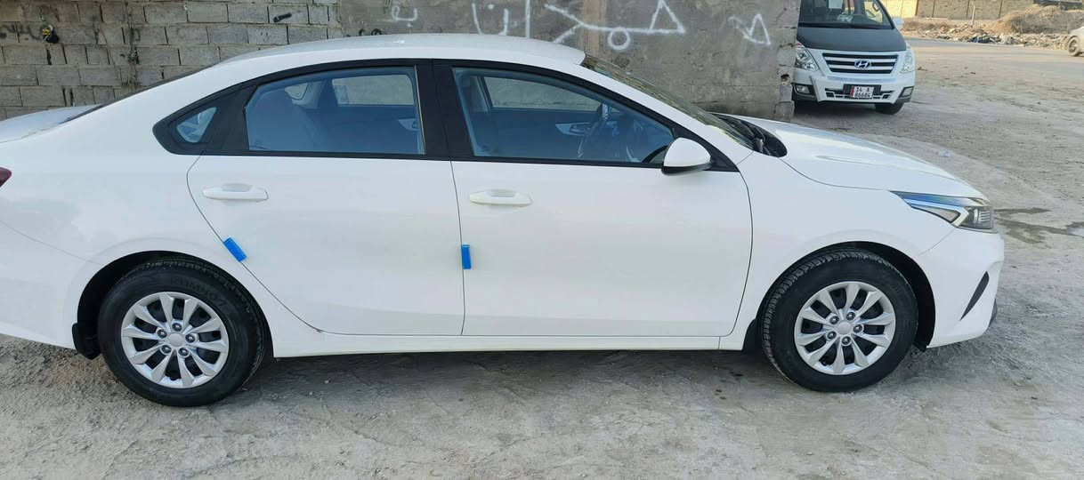 كيا سيراتو  2024 كفاله عامه خليجي
 ماشيه 26الف 
 رقم انكليزي اسمي مكينة
2000
مواصفاته عاديه
رقم ***********
