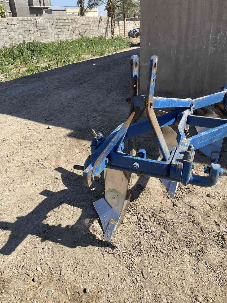 السلام عليكم 
للبيع فدان تركي حجم ١٢ البير 
بعده جديد 
مكاني الانبار جزيره الخالديه 
*********** 
***********
