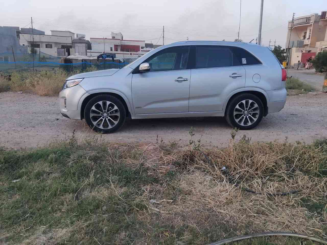 🚗 إعلان بيع سيارة: كيا سورينتو 2014 (فول مواصفات) 🚗
السلام عليكم ورحمة الله وبركاته..

متاح الآن للبيع سيارة كيا سورينتو (Kia Sorento)، وارد أمريكي، بمواصفات ممتازة ونظيفة جداً.

📌 أبرز المواصفات:

 الموديل: 2014

 الفئة: فول مواصفات

 السقف: بانوراما بالكامل 💎

 حالة البودي: يوجد 3 قطع صبغ (خارجي فقط) بدون دواخل (الداخل سليم تماماً وشرط الفحص).

💰 السعر:

 145 ورقة (14,500$ دولار) وبيها مجال للشراي الطيب.

📍 مكان السيارة: محافظة صلاح الدين - ناحية الإسحاقي.

📞 للتواصل والاستفسار: ***********
