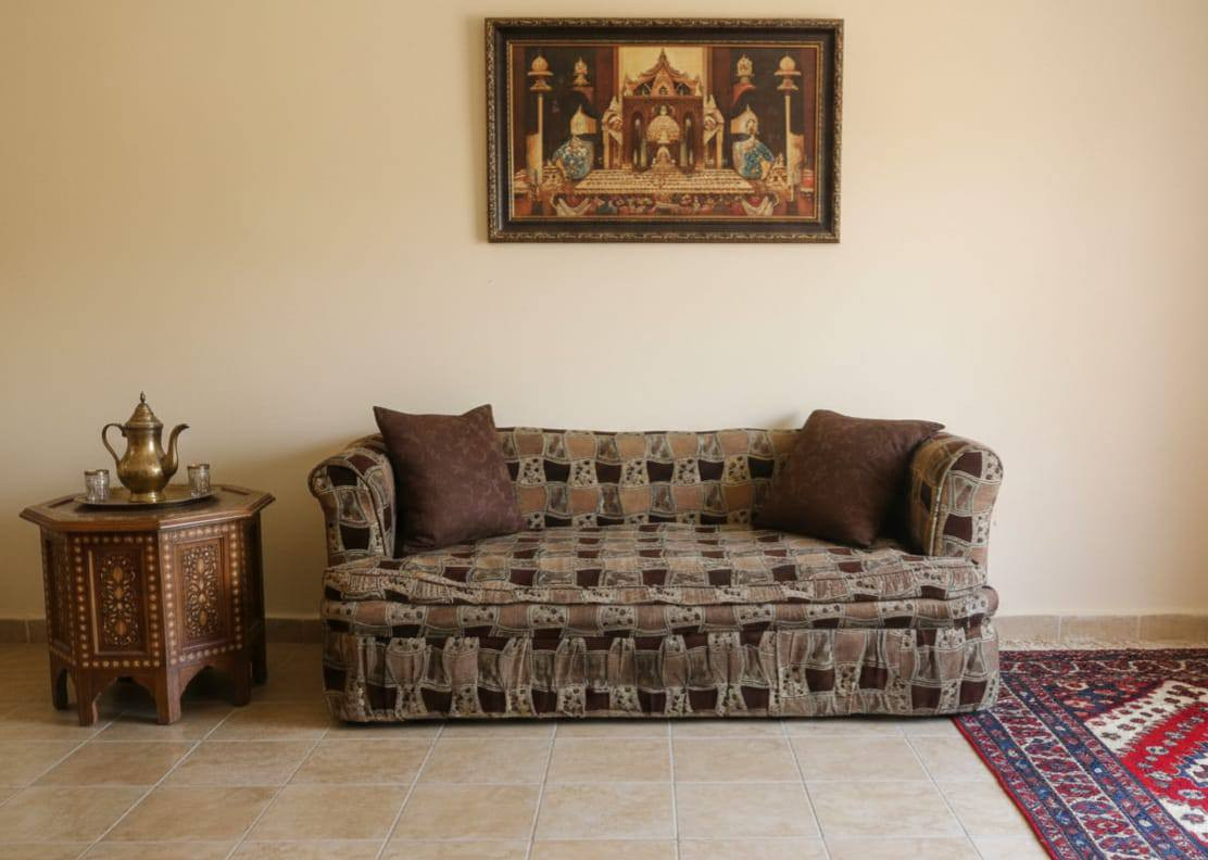 تخم 7 مقاعد تكمه ونضيف مكان حي الجهاد الرفاق بغداد ***********
