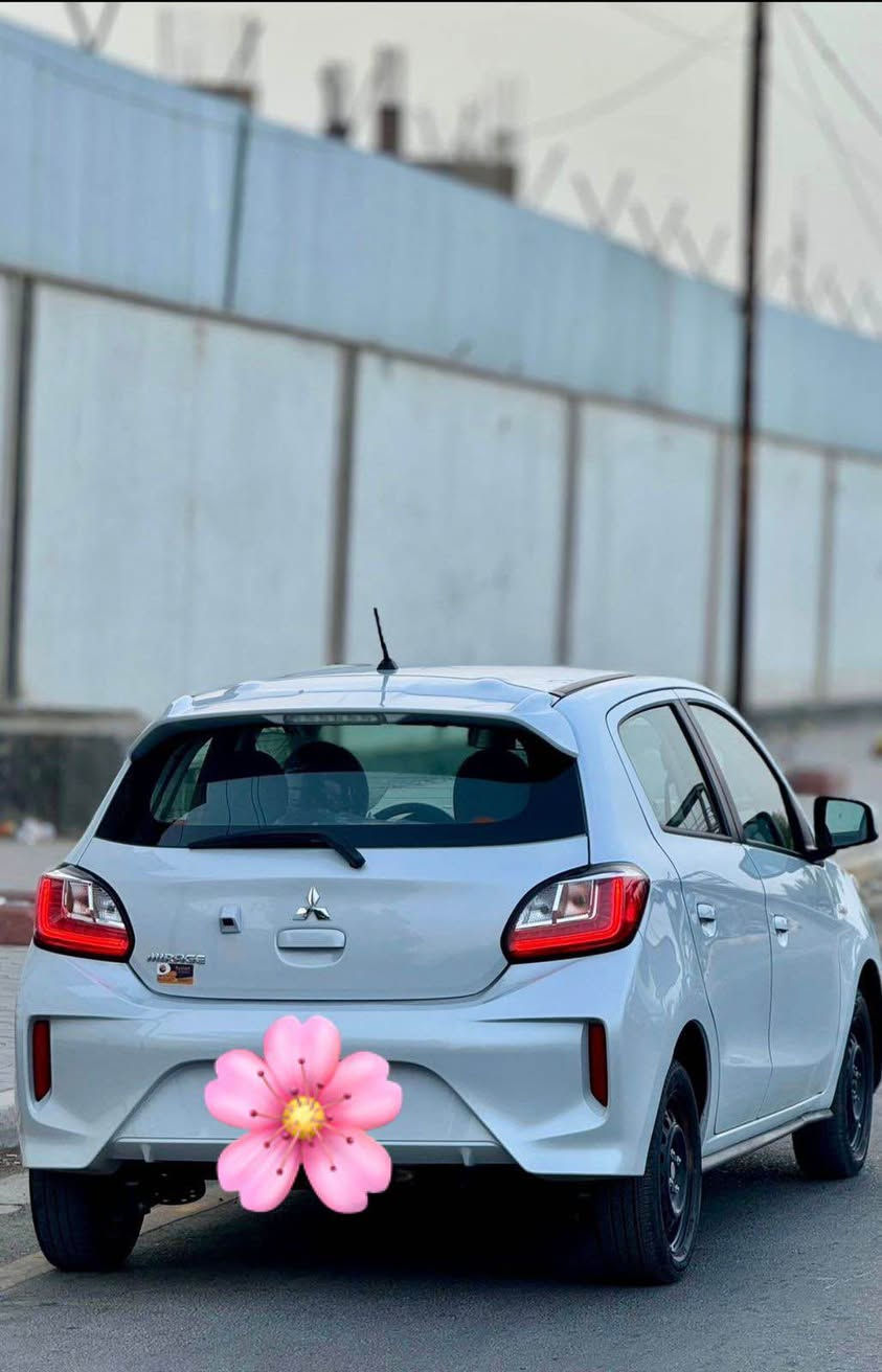 سلام عليكم 

للبيع. 

مسيوبيشي ميراج  رقم بغداد بسمي 

  موديل 2024

🔴لون سلفر قريب على البيض 

🔴بكلايت لد

🔴شاشه + كامره

🔴لايت اتو 

🔴ماسحات اتو اذا وجدات ماء

🔴كشاف بلاجكتور

🔴تبريد مناخي تحكم شاشه 

🔴رادر امامي + تحديد مسار

🔴تبريد ❄️ 

🔴محرك 1200 / 3سلندر

🛣️ماشية 20 الف 

سيارة حادثها بنيد وجاملغ  

السعر  100$ ورقة وبيها مجال 

مكان السياره كراده داخل 

*********** بغداد, العراق
