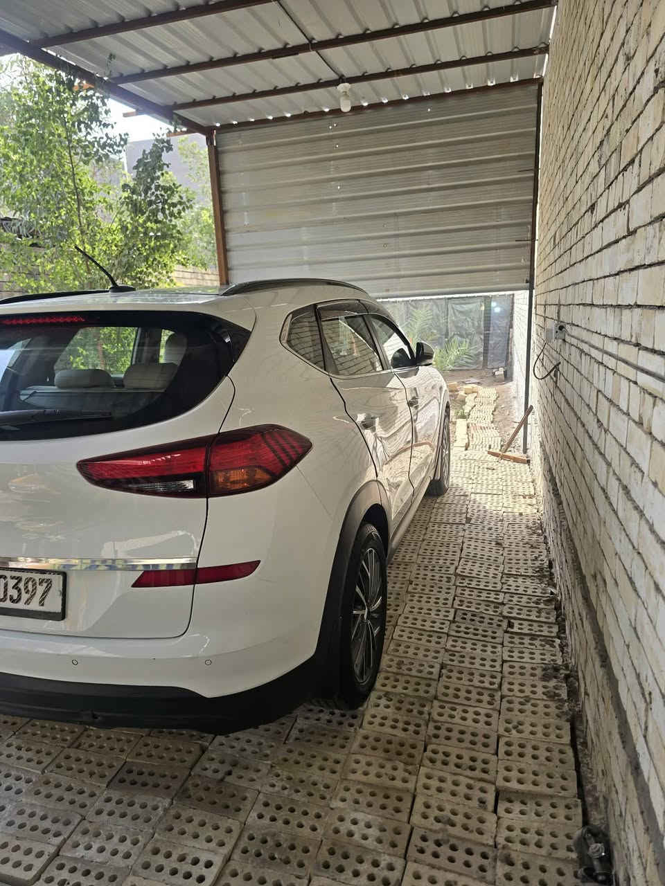 السلام عليكم توسان   موديل 20 مكفوله  ماشيه ٩٥ رقم بغداد بسمي مكان جسر دياله الجديد السعر ٢٢٠ قفل 🔐 ***********
