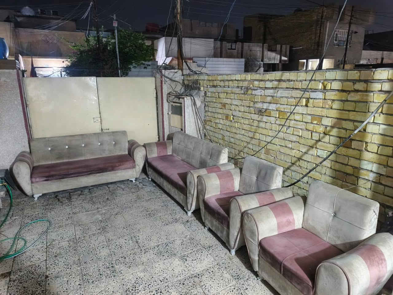 سلام عليكم عندي تخم 8 مقاعد  مجمده نضيفه شغاله
العنوان بغداد مشتل مطبك مستعجلة على بيعتهن @إشارة


**إذا كنت صاحب هذا الإعلان وتريد حذفه لأي سبب، رجاءا أرسل رسالة إلى الدعم الفني**