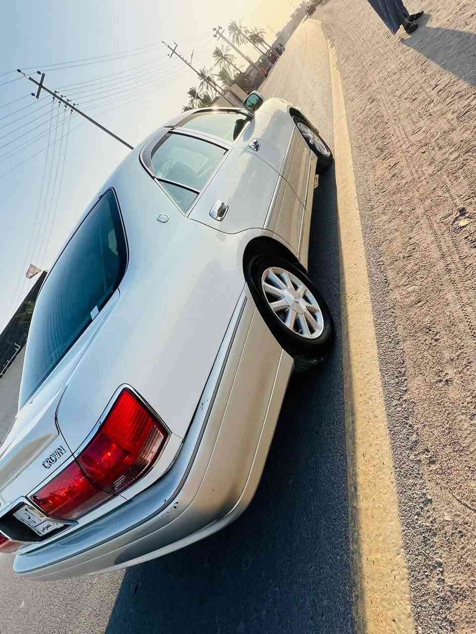 السلام عليكم
حنون للبيع حاويه بيهه حجز تسجيل
كرستال 
3دكم 
السعر 92 وبيهه مجال 
للاستفسار ***********
