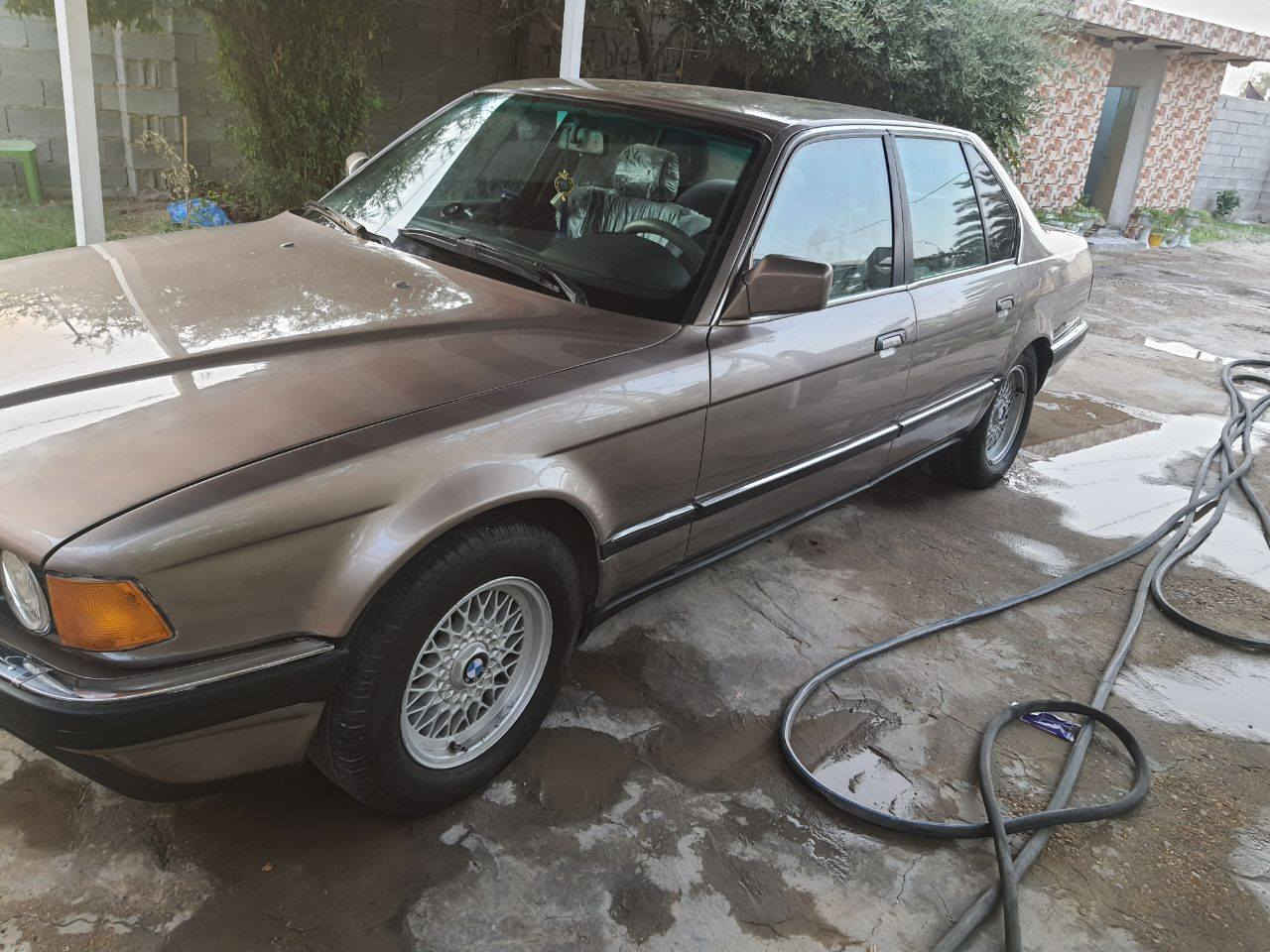 السلام عليكم  BMWللبيع موديل ١٩٩١ مكينة كير  مفتوح  مكوفولة مصبوغة للجمالية مكفولة من الضربة والحادث تحويل مباشر ثاني يوم  55وبيهة مجال مكان بابل مسيب *********** بي واتساب
