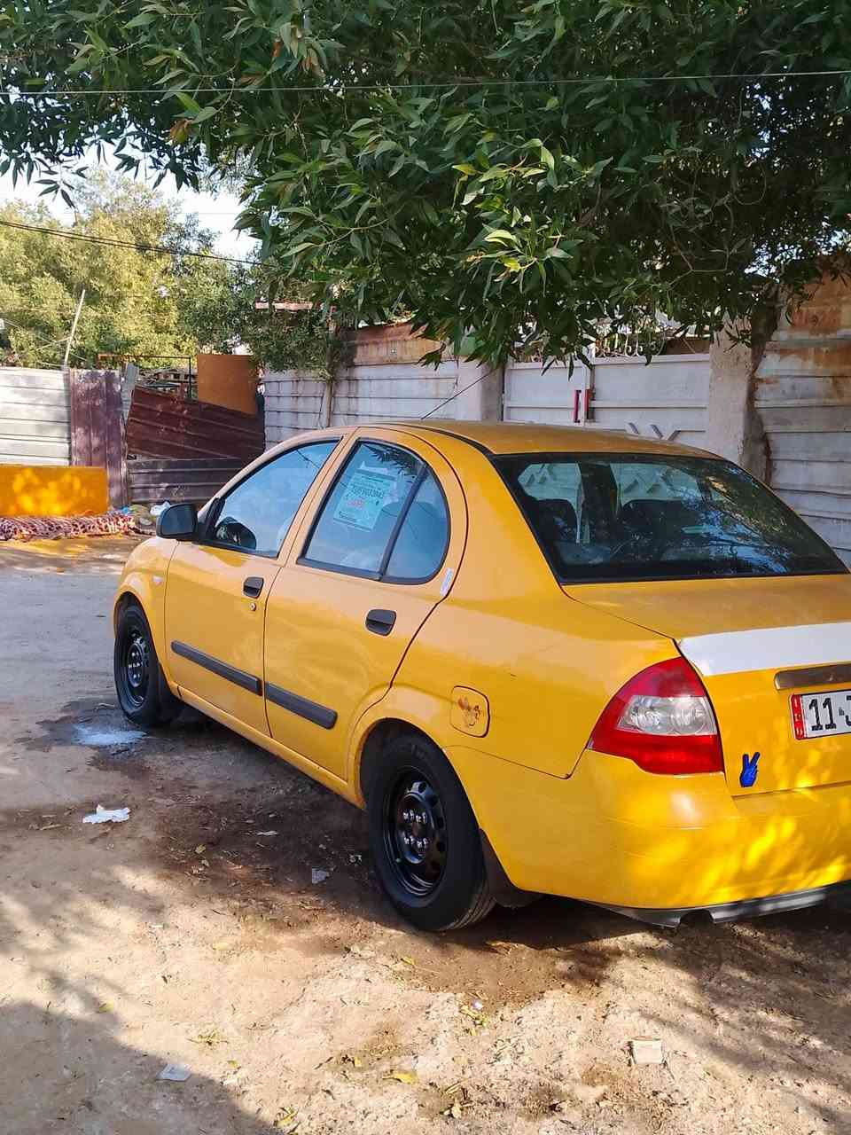 سلام عليكم طيبة 2015 سيارة جاهزة خير من الله مابيهة لاتبديل ولا صبغ مكاني بغداد السعر 40 وبيهة مجال ***********
