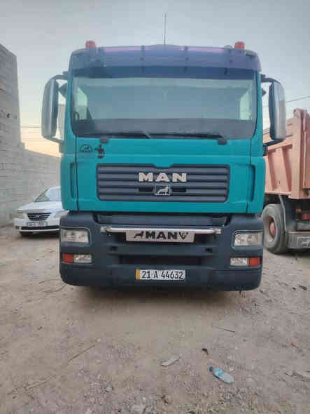 السلام عليكم مان 2003 سنكل امامي مكينه انجكتر كيراوتماتيك تبريد بلادي +تبريد سبلت  شحن+تبريدسقف  تخم تايربأسمي تحويل مباشر عربانه مامربوطه حداديه جديده الراس مربوط عربانه فلات 3دنكير يعني بيه فصل وربط السعر 4دفاتر وبيها مجال ***********بعقوبه
