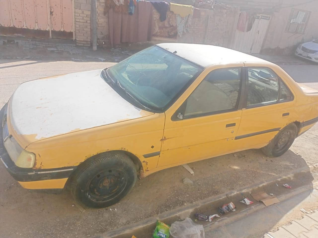 السلام عليكم 
بيجو 405 رقم نجف وصاحبها بالنجف سنويه ساقطه موديل 2010 مكينه گير مكفولات.
عطل بخاخات 
 الحداديه نص ونص السعر 18 بيها مجال بسيط للاستفسار الاتصال على *********** مكانه بلنجف مكلف بلنشر
