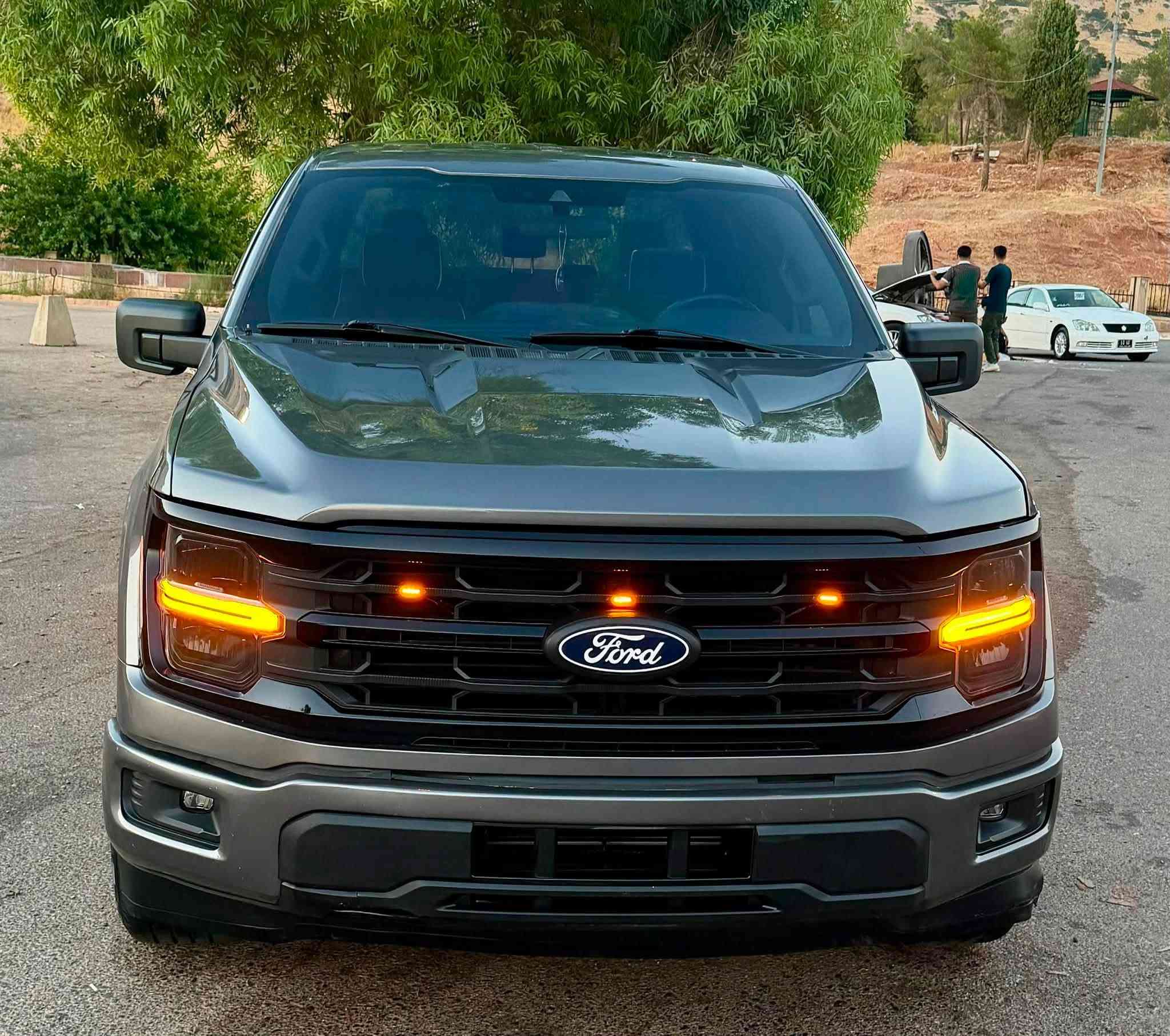 فۆرد F150 مۆدیل 2024
مەكینە 2.7  ئیكۆ بۆست مەرغوب

دەرگا گەورەی بۆدی كورتە

گێچ ئەلیكترۆنی

كامیرە و رادارە 360 پلە

تەبرید مەركەزی

شاشە گەورە 12 انج

گیر ئۆتاماتیك 10 نمرە

نیزام كارپلەی ئەندرۆید

لایت LED

26 مایل رۆیشتوە

ویل گەورە

زۆر مواسەفاتی تر

سیارەكە نمونەیە لە جوانی بێ قەپ و قۆپ تەنها چاملغی پێشەوەی لای سەكن بۆیاغە بێ ناو گرتن هیچی تری نیە پێش و دوای كەپسە كامل جوانكاری بۆ كراوە

چوار تایەی لۆكی لە ژێرە 

رەقەم كاتی ٣ مانگی لەگەلە

سعر : $ 278

***********
