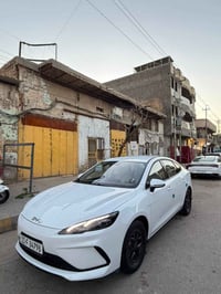سيل فايف 2025 زيرووووووووووو ماشيه 7 الف داخل ابيض موصفاته معروفه كفال...