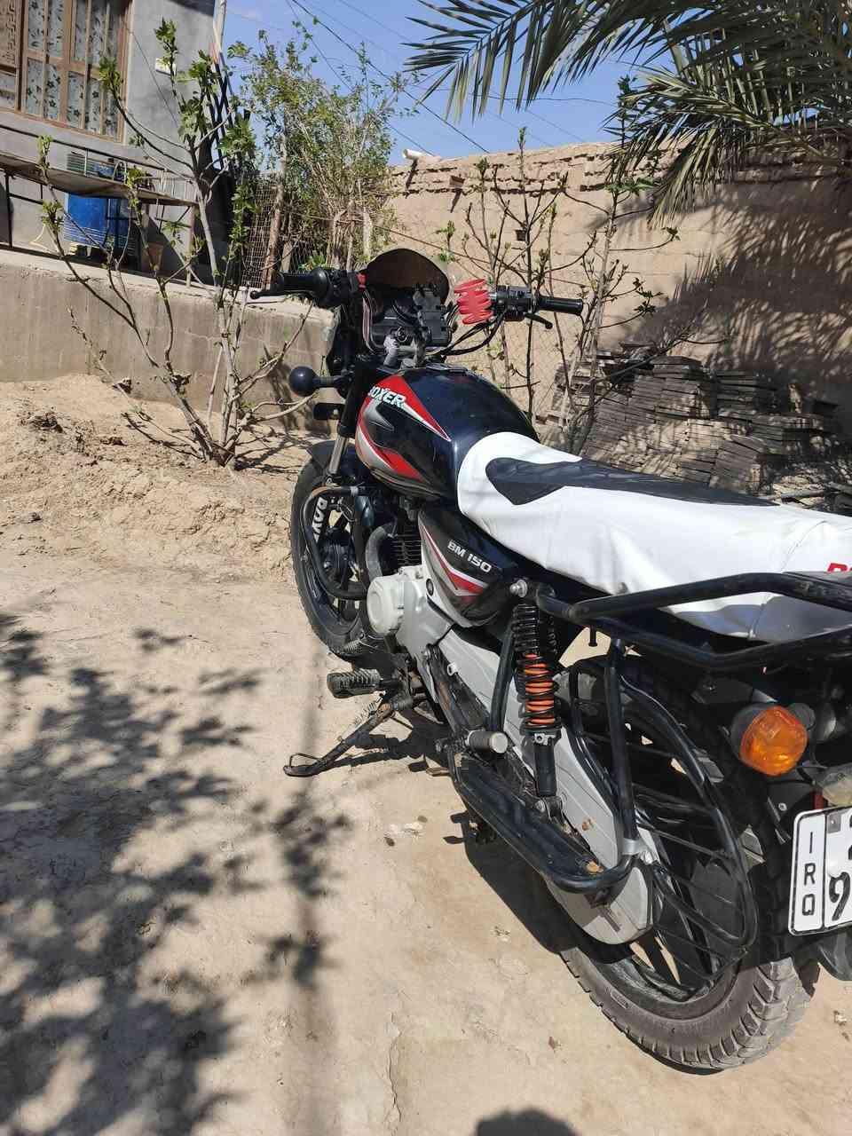 السلام عليكم دراجة للبيع دراجة موديل 22دراجة نضيفة تجي تفحص بيدك كلشي شغال دبل اشارة اضوية كفالة عامة دراجة مرقمة رقم نكليزي تحويل ثاني يوم احولك عنوان دراجة بعقوبة تقاطع القدس او كاطون رحمة ل تواصل رقمي***********
