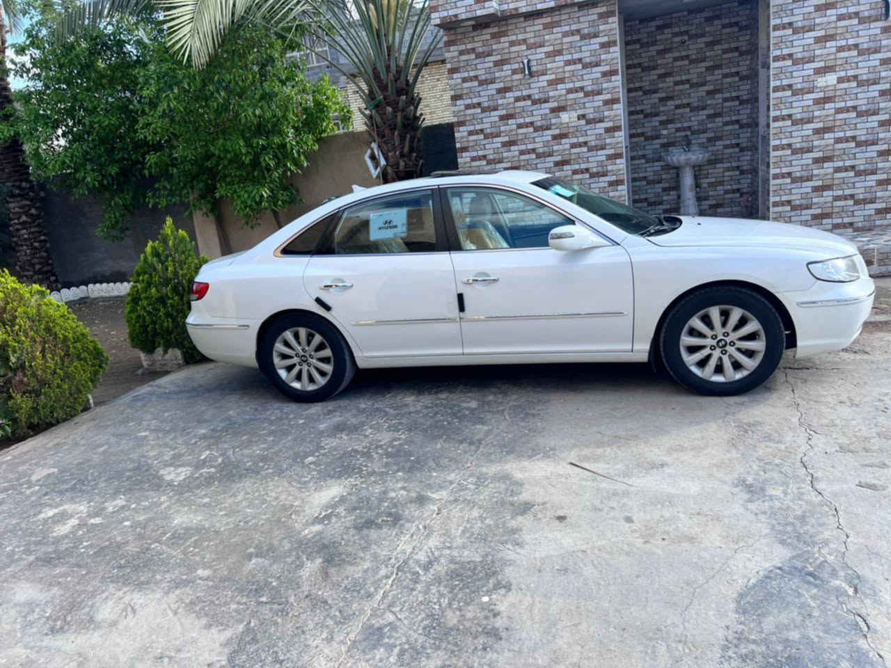السلام عليكم ازيرا 2009 خليجي لمتدد فول واحد على واحد داخل صحراوي رقم بغداد تحويل مباشر بيه قطعتين والباقيه كفاله ماشيه 190 السياره جديده السعر 110 وبيه مجال بسيط العنوان الفلوجة للاستفسار الاتصال على الرقم مكلف بالنشر 
‏‪***********‬‏
بيع او مراوس
