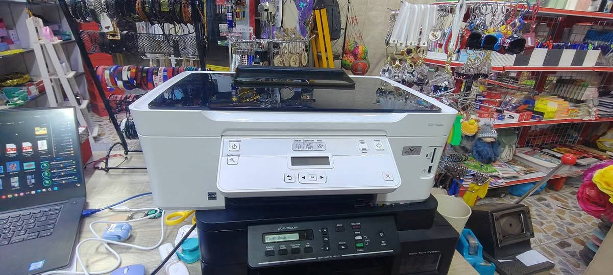 طابعة DELL V313W ملون سائل ..

غير مستخدمة نهائيا جديدة اليوم وصلتني بس بيها نقص خزان الحبر الأسود 

السعر فقط 55 الف وتوصيلها مجاني 

***********
