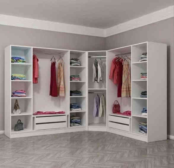 غرف نوم بالون ذات جوده عاليه
وبتصاميم حديثه وتحتوي علئ 400لون
العنوان الشطره واتساب ***********
